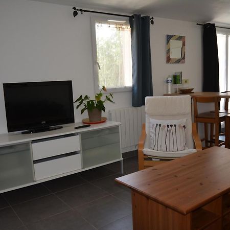 Grand Studio Independant Avec Jardin Goussainville (Val-d'Oise) Exterior foto